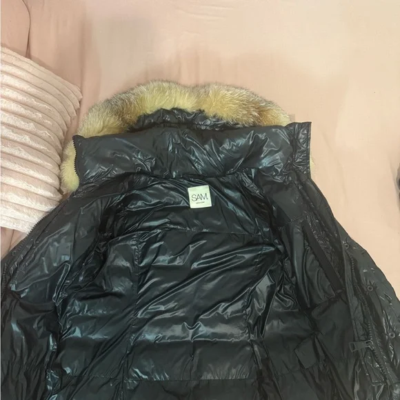 SAM’S Woman Coat Shiny Black Puffer Jacket with Faux Fur Hood - Picture 2 of 3